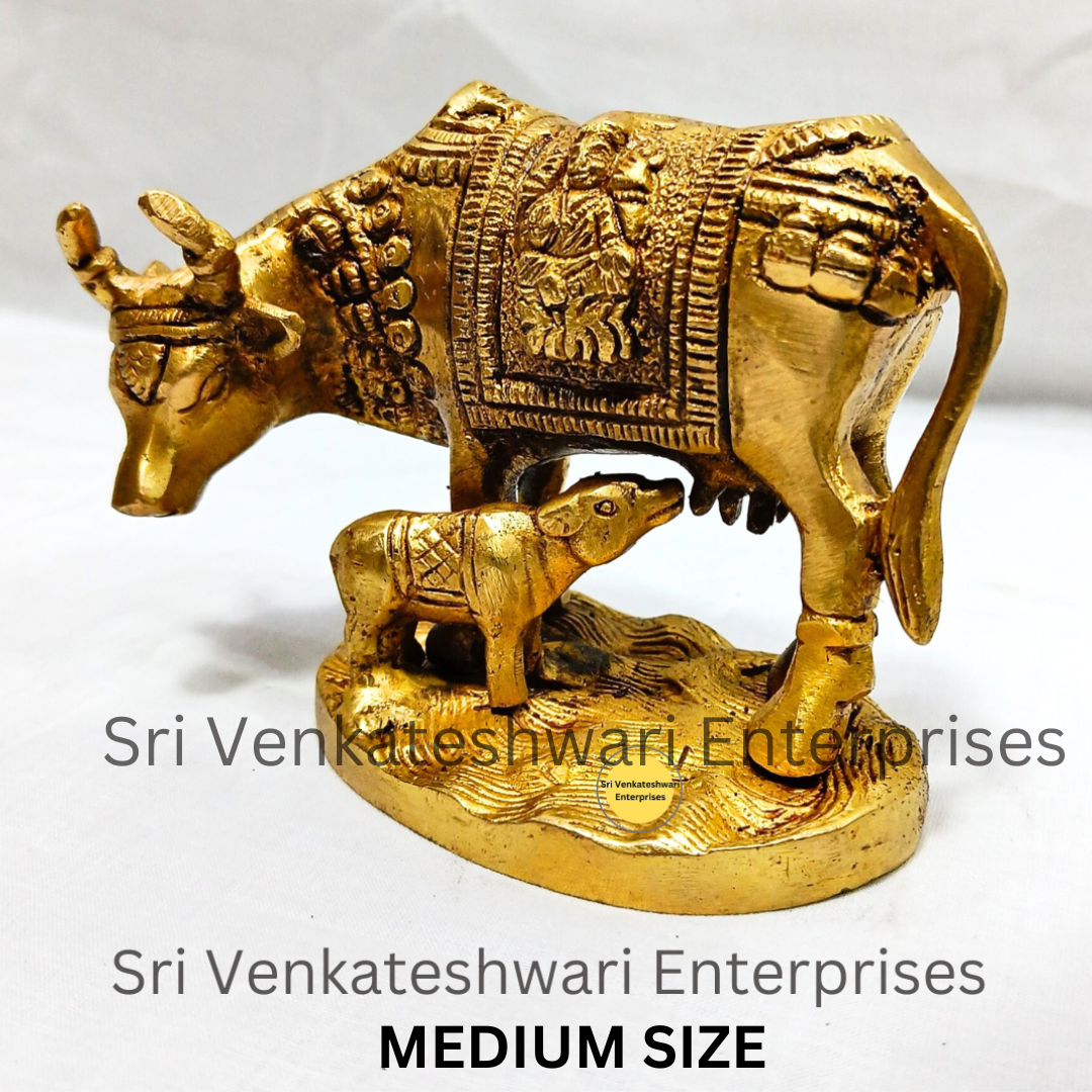 PasuMaadu Silai (Komaadha)
