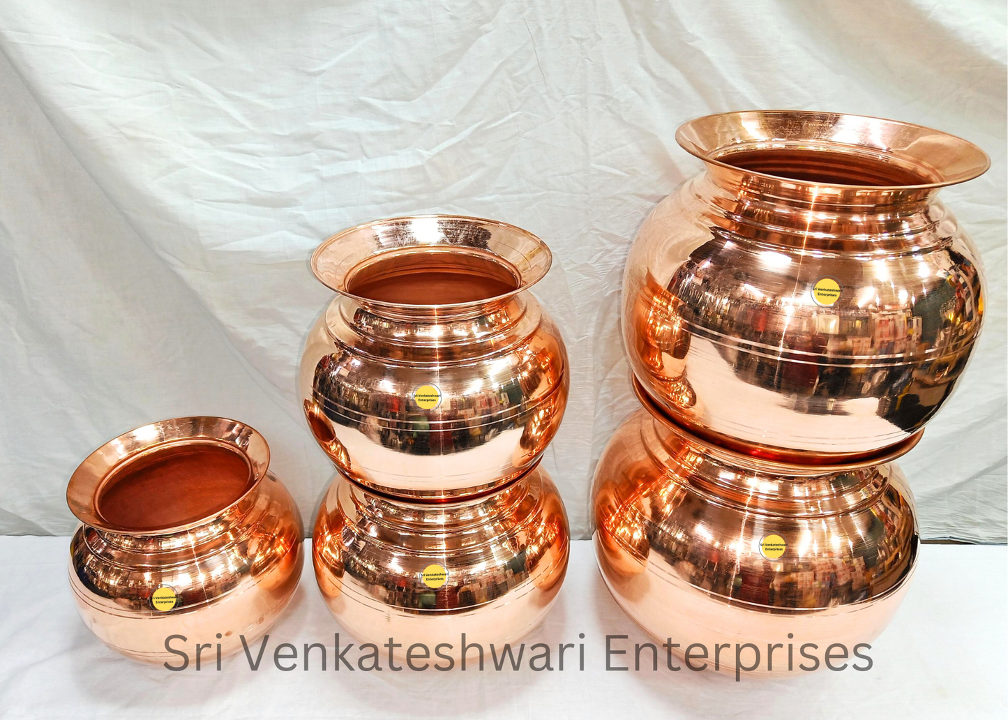 Copper Water Storage Uruli Pot