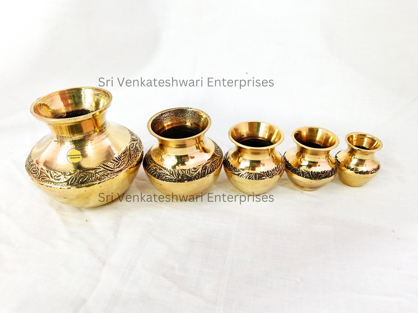 Lakshmi Kubera Paanai
